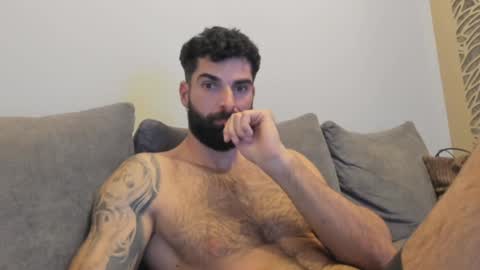 cuteeboy online show from 01/17/25, 11:07