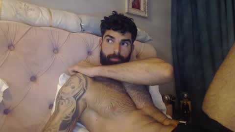 cuteeboy online show from 01/25/25, 03:30