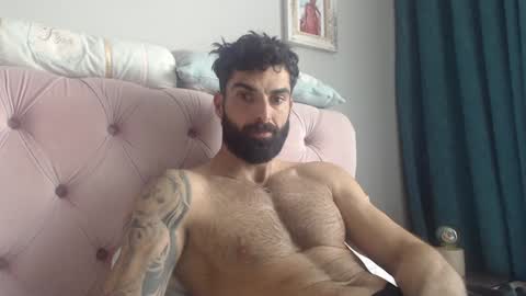 cuteeboy online show from 01/26/25, 01:36