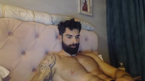 cuteeboy online show from 01/26/25, 04:41