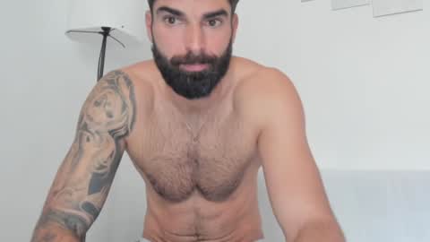 cuteeboy online show from 01/30/25, 08:32
