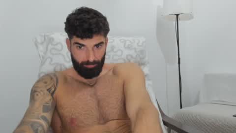 cuteeboy online show from 02/06/25, 08:13