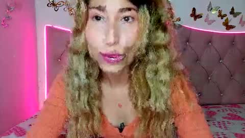 Kitty online show from 11/19/25, 01:44