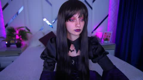 Snapshot of cuteefoxy chatting on 10/31/25, 03:02 Foxy online show from 10/31/25, 03:02