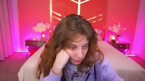 Snapshot of cuteefoxy chatting on 12/17/25, 01:50 Foxy online show from 12/17/25, 01:50