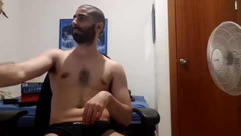 cuteguy52 online show from 06/27/26, 08:36