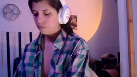 haome online show from 11/10/25, 03:38