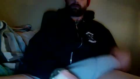 Snapshot of cutehungboi chatting on 11/04/25, 05:50 cutehungboi online show from 11/04/25, 05:50