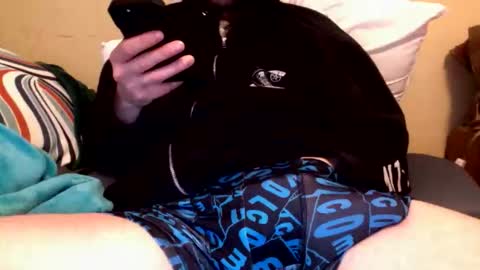 Snapshot of cutehungboi chatting on 02/01/26, 04:49 cutehungboi online show from 02/01/26, 04:49