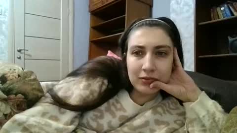cutekattie online show from 11/20/25, 02:01