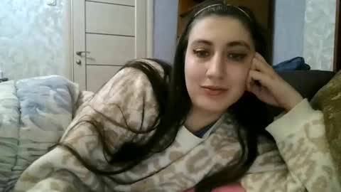 cutekattie online show from 11/25/25, 02:06