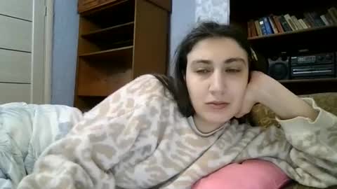 cutekattie online show from 12/01/25, 03:22