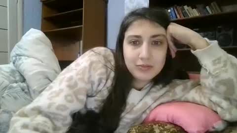 cutekattie online show from 12/05/25, 04:10