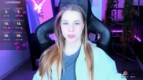 Snapshot of cutemousee chatting on 10/02/25, 05:36 Rina online show from 10/02/25, 05:36