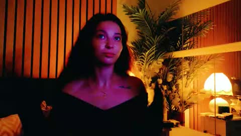 cuteness__girl online show from 09/13/25, 05:18