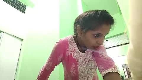 Snapshot of cutepayel chatting on 03/10/25, 02:59 cutepayel online show from 03/10/25, 02:59