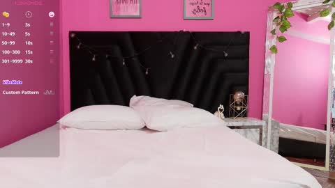 Snapshot of cutepetitee chatting on 09/14/25, 07:46 cutepetitee online show from 09/14/25, 07:46