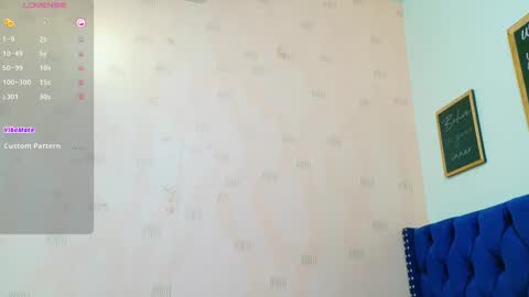 Snapshot of cutepetitee chatting on 09/28/25, 07:08 cutepetitee online show from 09/28/25, 07:08