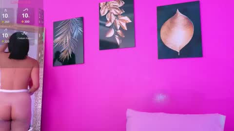 Snapshot of cutepetitee chatting on 09/30/25, 08:03 cutepetitee online show from 09/30/25, 08:03