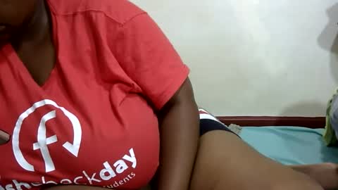 Snapshot of cutermilly chatting on 10/29/25, 10:50 cutermilly online show from 10/29/25, 10:50