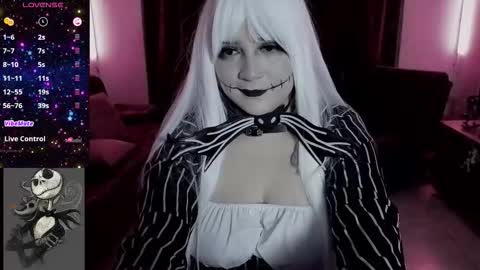 cutesarah_10 online show from 10/05/25, 01:48