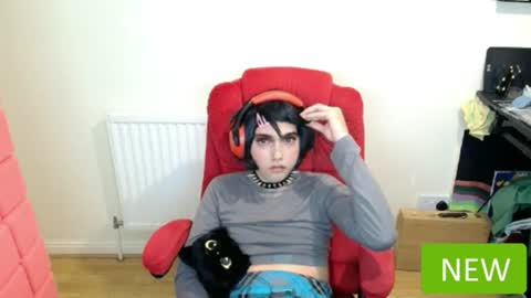 cutest_princess online show from 08/04/26, 10:45