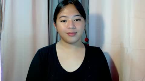 cute online show from 02/15/26, 01:46