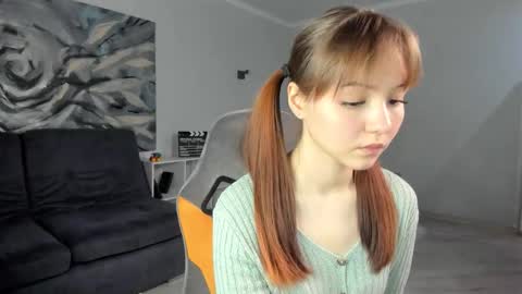 Julia online show from 09/21/25, 12:29