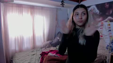 cuteweed420 online show from 07/08/26, 09:30