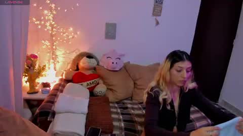 cuteweed420 online show from 08/07/26, 12:01