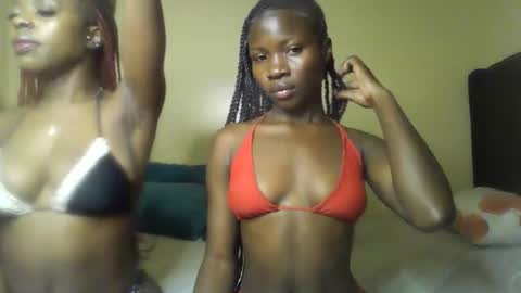 Snapshot of cutey_mara chatting on 03/27/26, 06:30 cutey_mara online show from 03/27/26, 06:30