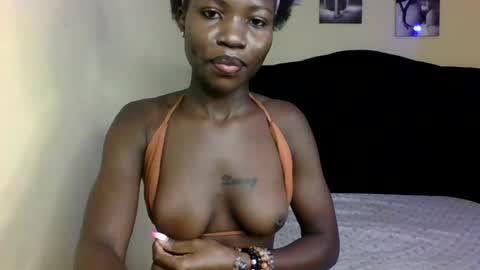 cutey_mara online show from 07/06/26, 04:53