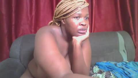 cutey_mellanin online show from 01/31/25, 09:48