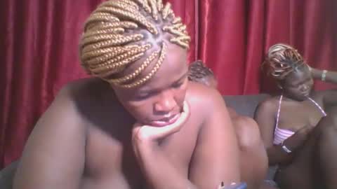 cutey_mellanin online show from 02/03/25, 02:14