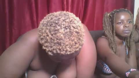 cutey_mellanin online show from 02/08/25, 12:06