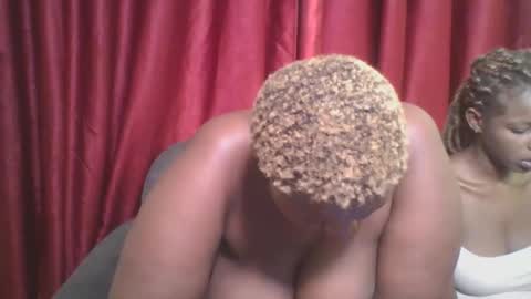 cutey_mellanin online show from 02/17/25, 12:32