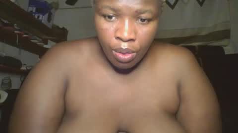 cutey_mellanin online show from 10/04/25, 06:17