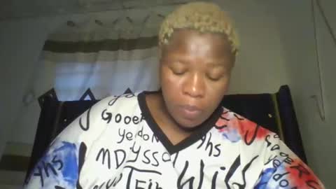 cutey_mellanin online show from 10/09/25, 03:26