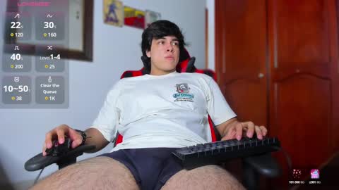 Snapshot of cuteznowyy chatting on 12/09/24, 12:12 Ask me online show from 12/09/24, 12:12