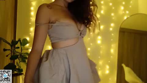angela online show from 07/08/26, 12:48