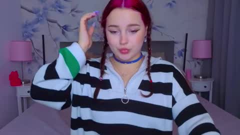 Nika  online show from 11/15/25, 12:19