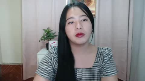 Snapshot of cutie_asianwoman chatting on 12/13/24, 04:05 cutie_asianwoman online show from 12/13/24, 04:05