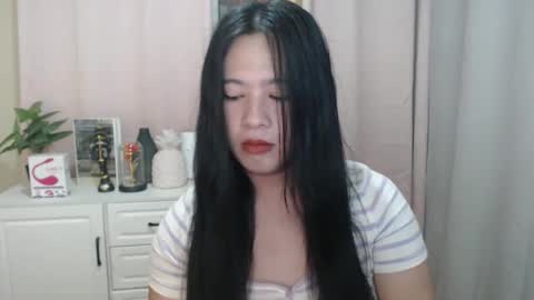 Snapshot of cutie_asianwoman chatting on 12/14/24, 05:58 cutie_asianwoman online show from 12/14/24, 05:58