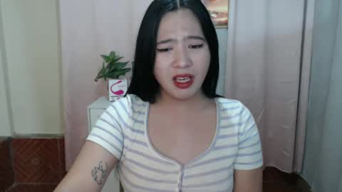 Snapshot of cutie_asianwoman chatting on 12/22/24, 02:39 cutie_asianwoman online show from 12/22/24, 02:39
