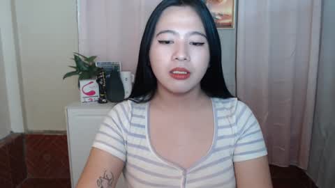 Snapshot of cutie_asianwoman chatting on 02/01/25, 05:05 cutie_asianwoman online show from 02/01/25, 05:05