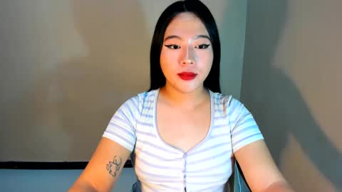 Snapshot of cutie_asianwoman chatting on 02/16/25, 07:16 cutie_asianwoman online show from 02/16/25, 07:16
