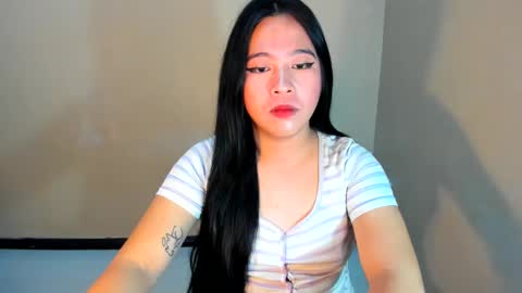 Snapshot of cutie_asianwoman chatting on 02/17/25, 10:14 cutie_asianwoman online show from 02/17/25, 10:14