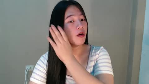 Snapshot of cutie_asianwoman chatting on 02/23/25, 11:47 cutie_asianwoman online show from 02/23/25, 11:47