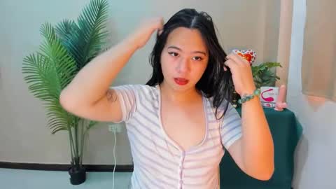 Snapshot of cutie_asianwoman chatting on 09/14/25, 07:18 cutie_asianwoman online show from 09/14/25, 07:18