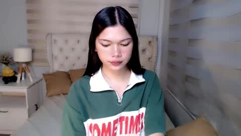 Snapshot of cutie_chinnie chatting on 04/12/26, 04:23 cutie_chinnie online show from 04/12/26, 04:23